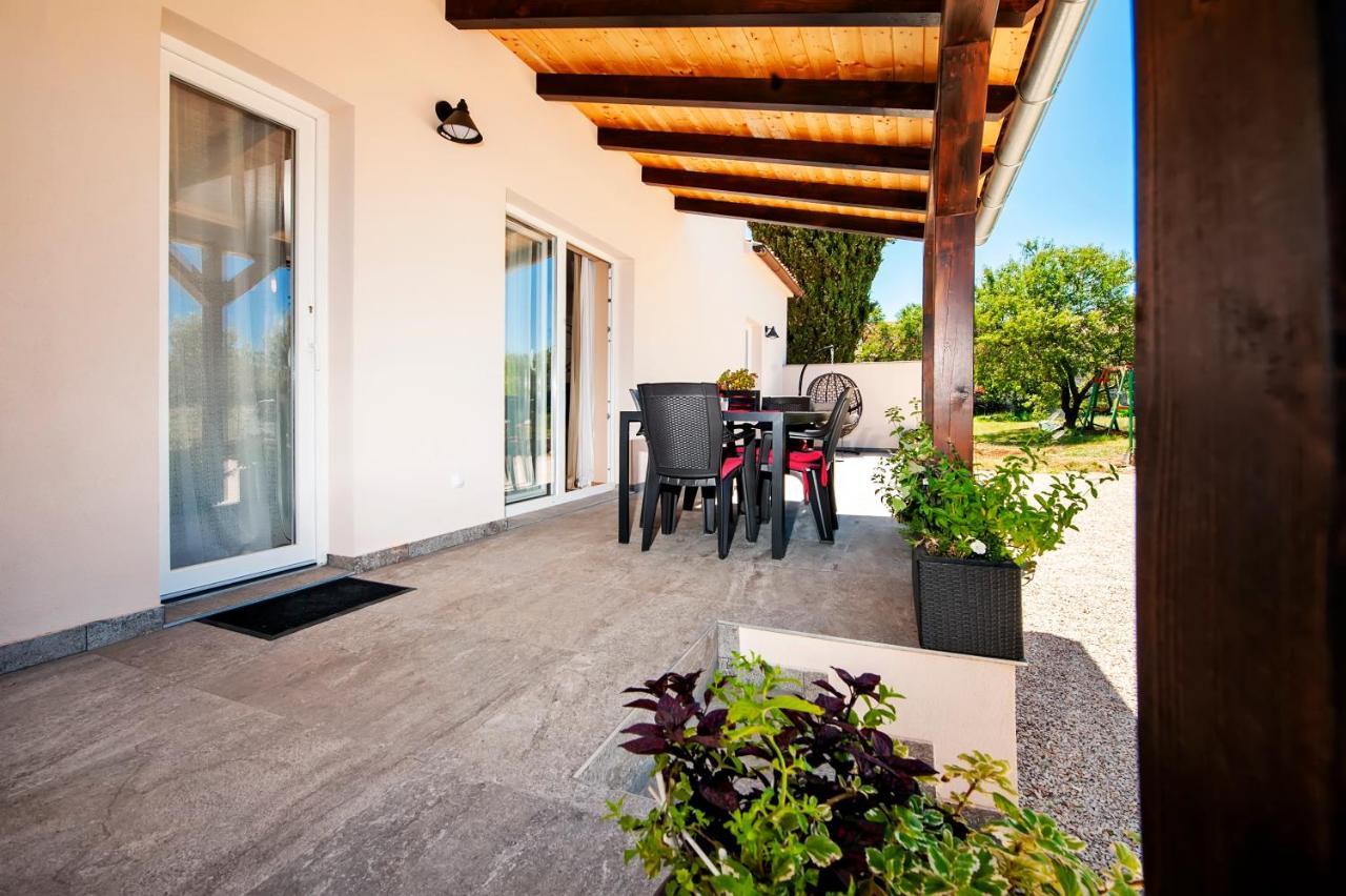 Apartment Miral Rovinjsko Selo Exterior foto